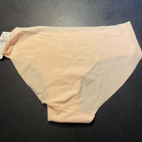 Old Navy Underwear Panties Extra Small XS BNWT Light Pink / Nude Color - Picture 4 of 5